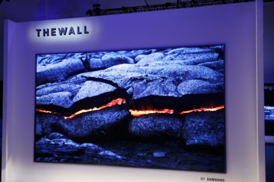 Esta TV MicroLED da Samsung tem 146 polegadas Esta TV MicroLED da Samsung tem 146 polegadas