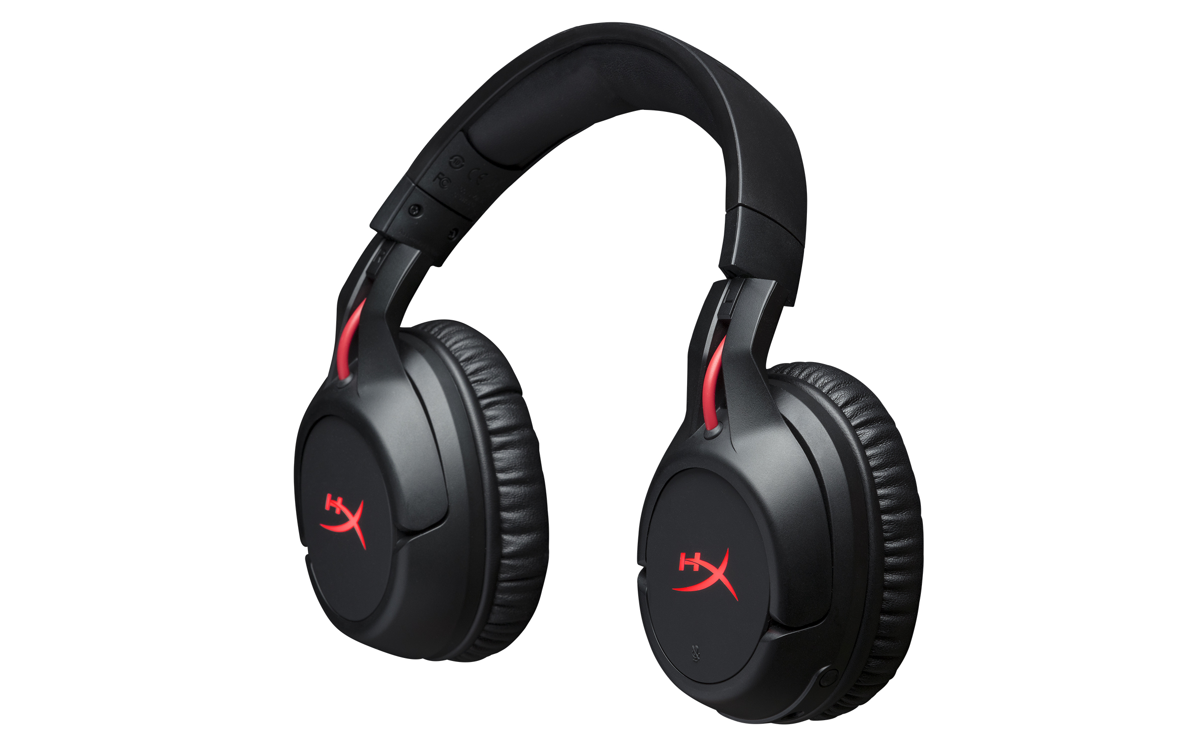 HyperX anuncia linha de acessórios RGB, que inclui primeiro headset sem fio
