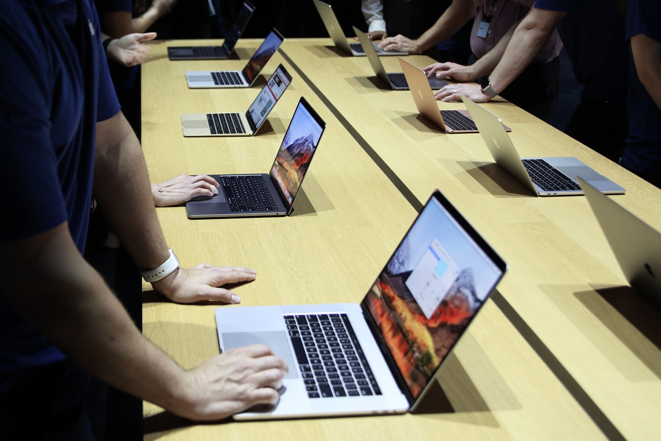 Imagem de: Bug no macOS permite destravar configurações da App Store com senha errada