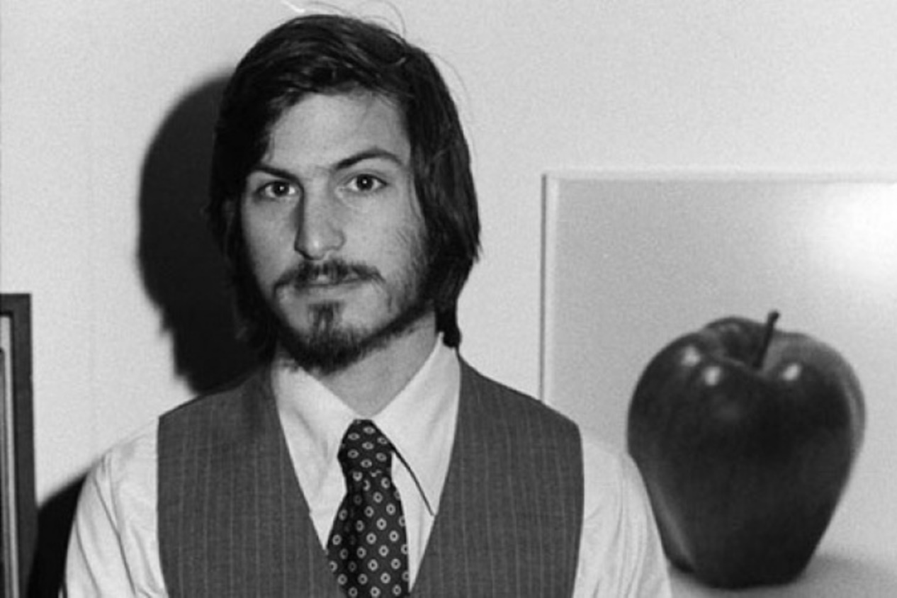Imagem de: Currículo que Steve Jobs preencheu antes de fundar a Apple vai a leilão