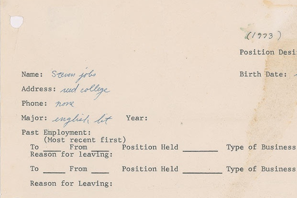 Imagem de: Currículo de Steve Jobs é leiloado por US$ 174 mil