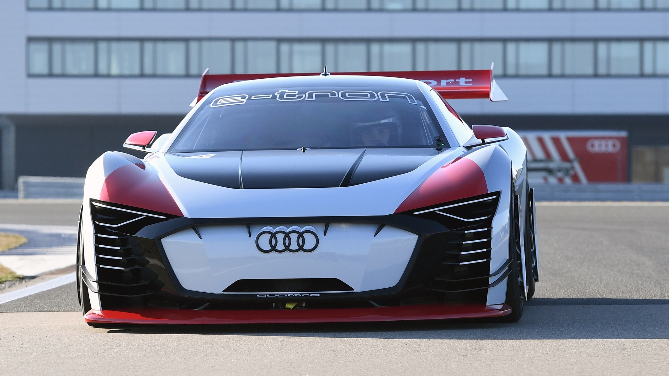 Gran Turismo Sport recebe dois novos carros Vision GT da Audi