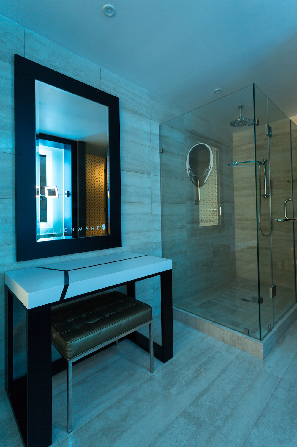 Alienware Room transforma quarto de hotel no Hilton Panamá em paraíso gamer