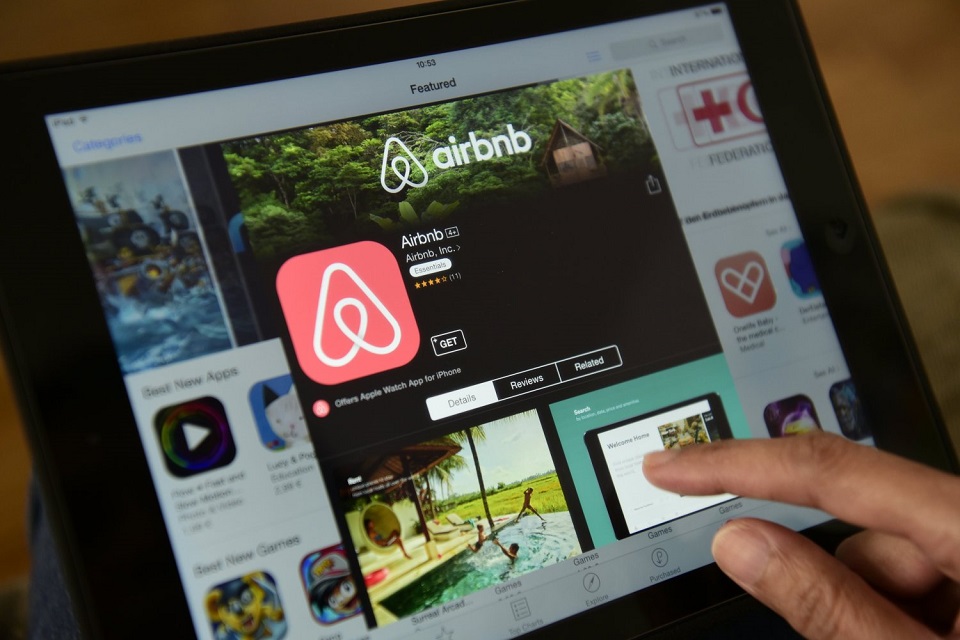 Após nova lei japonesa, mais de 40 mil aluguéis foram removidos do Airbnb