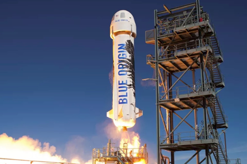 Imagem de: Jeff Bezos deve cobrar pelo menos US$ 200 mil por viagens espaciais