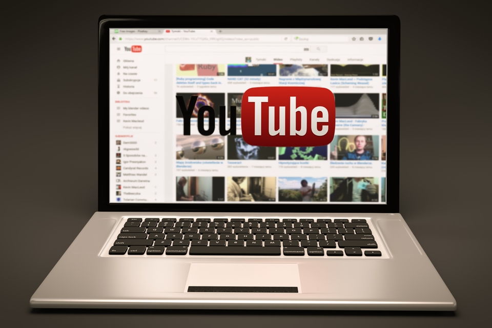 Imagem de: YouTube está prestes a passar do Facebook como 2º site mais popular dos EUA