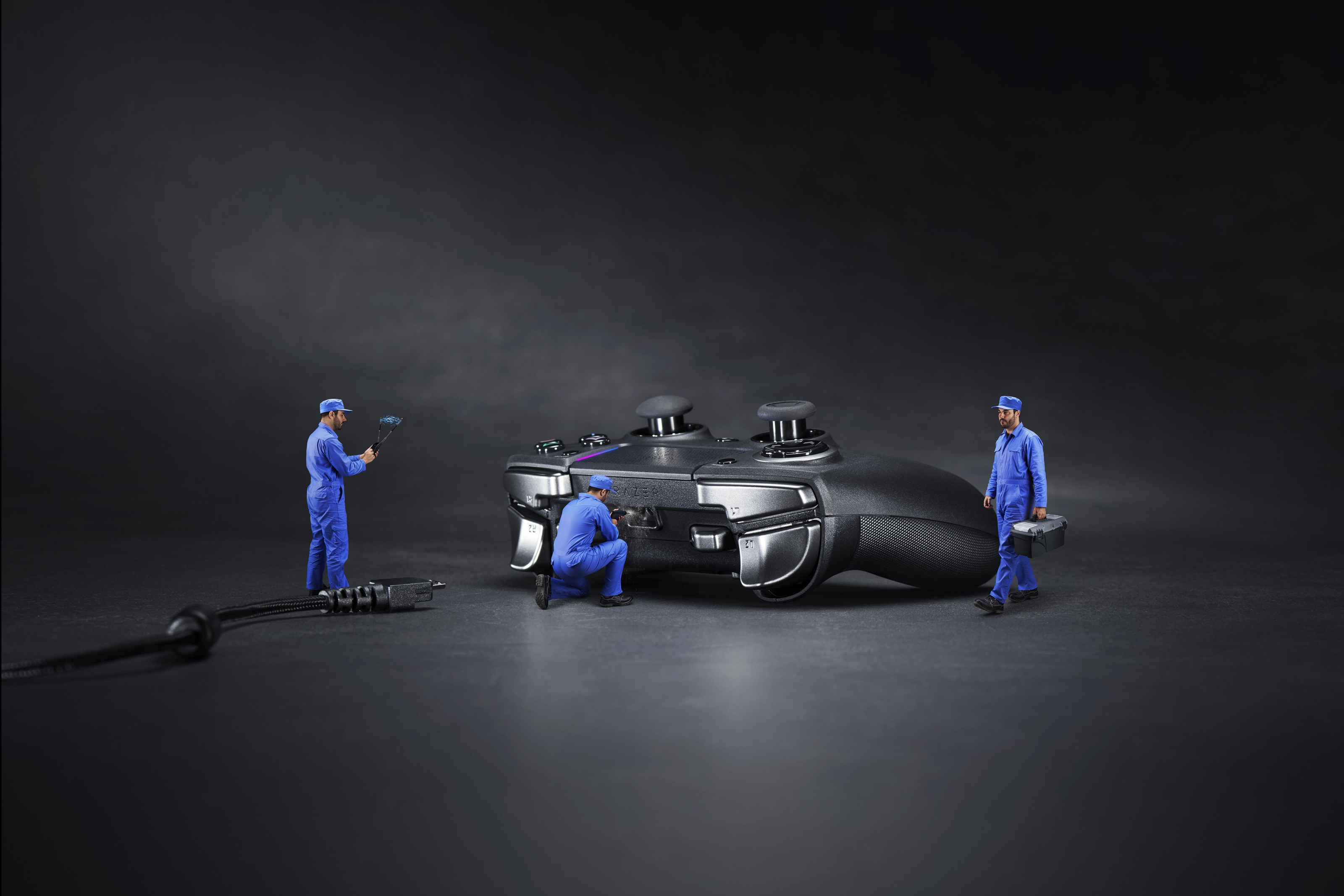 Razer anuncia controles Raiju e headset Thresher para o PlayStation 4