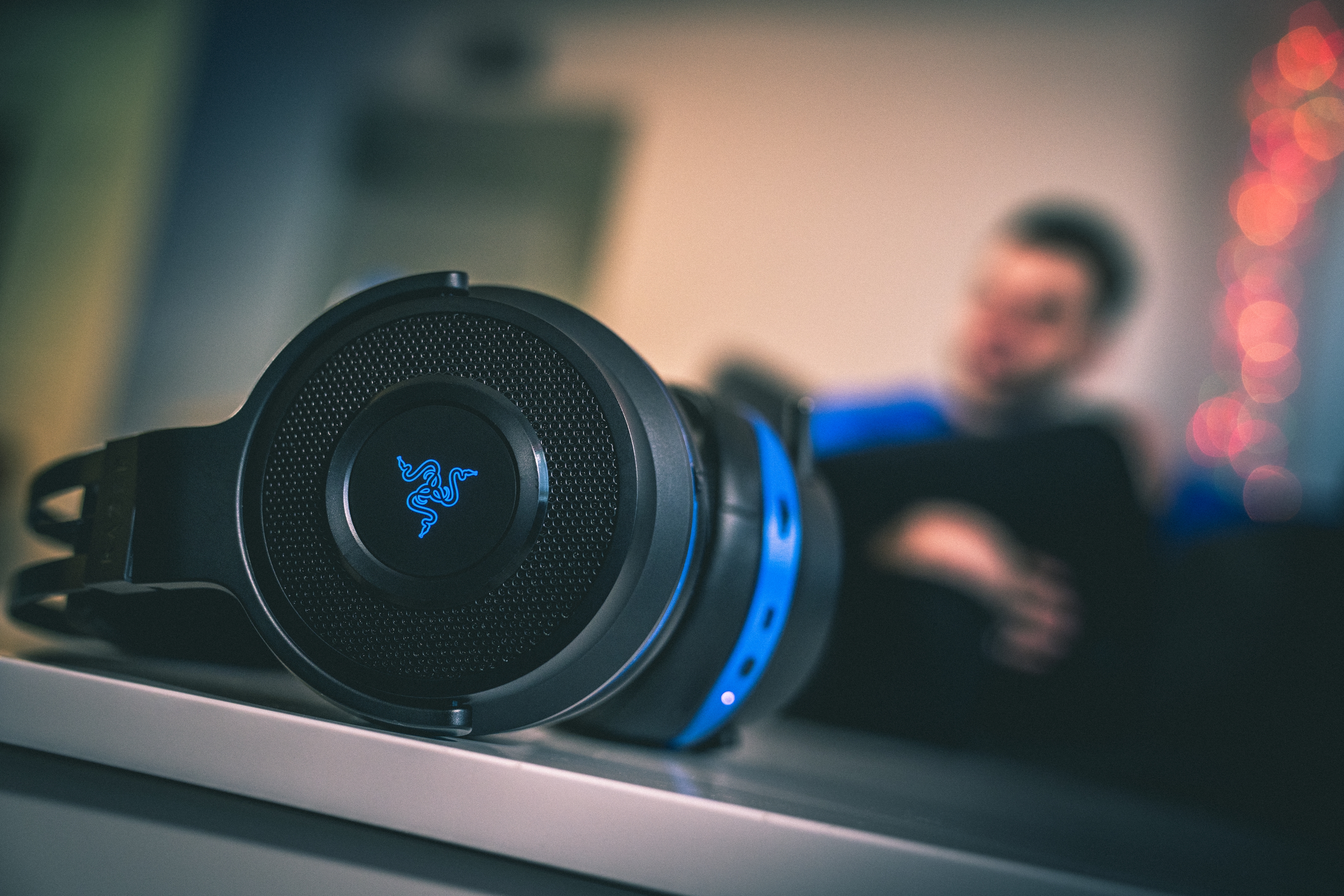 Razer anuncia controles Raiju e headset Thresher para o PlayStation 4
