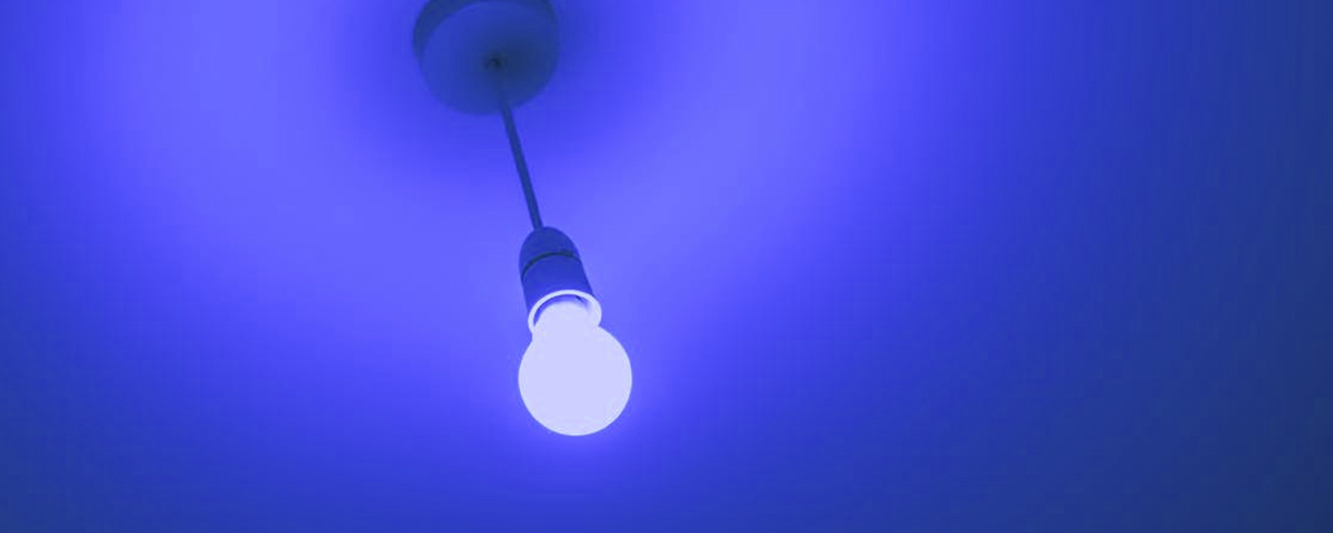 Imagem de: Lâmpadas inteligentes: quais as vantagens em usá-las?