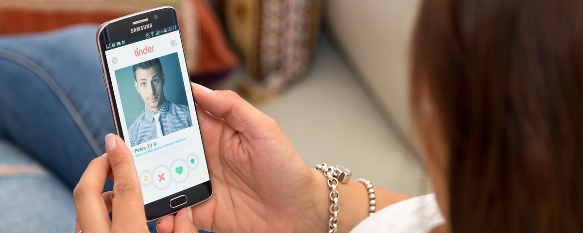 Comprometidos No Tinder Tem Mais Sexo Casual Do Que Solteiros Diz Estudo Tecmundo