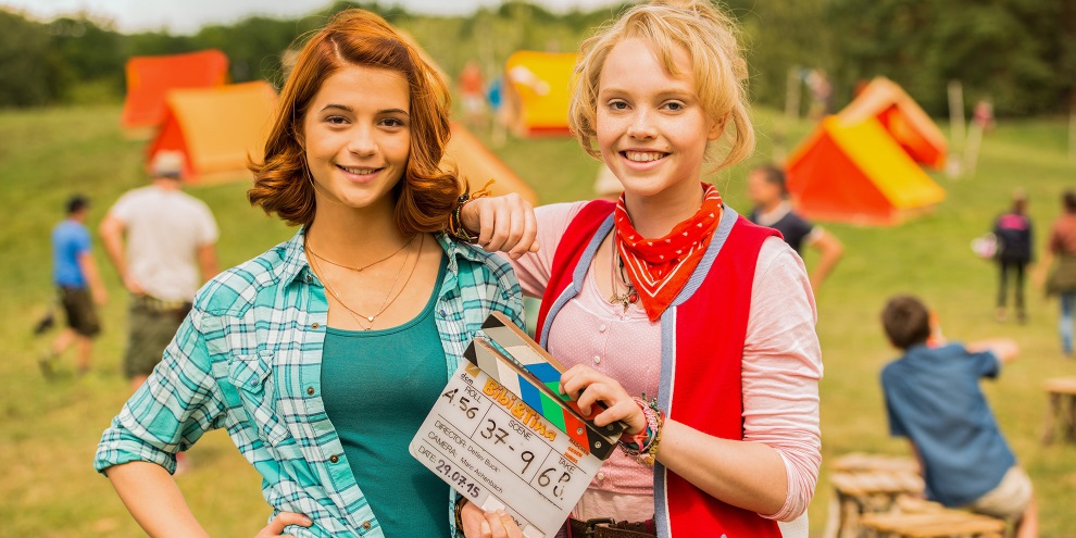 Mädchen befriedigen sich selbst