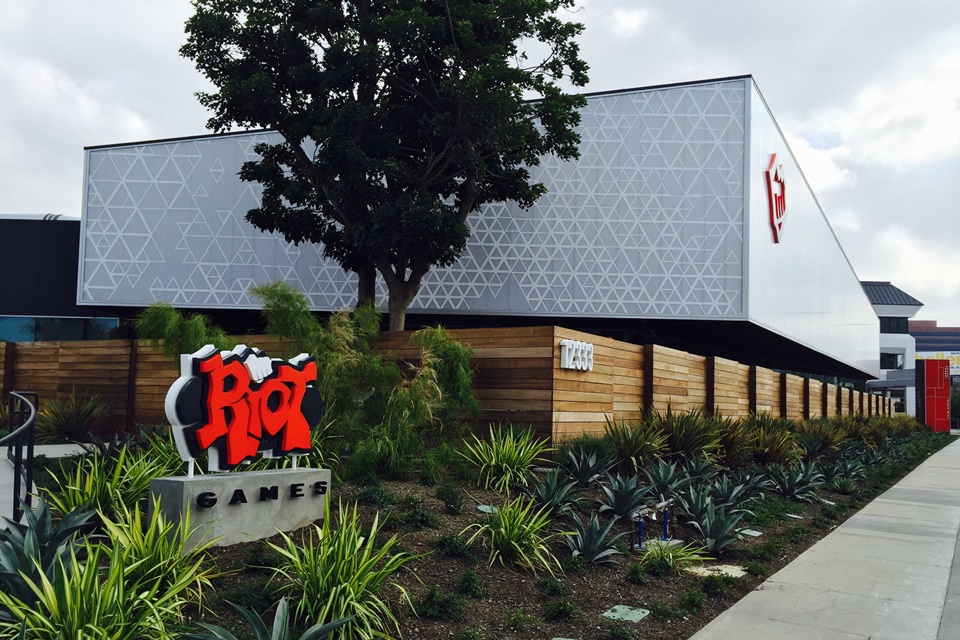 Riot Games está sendo processada por discriminação de gênero