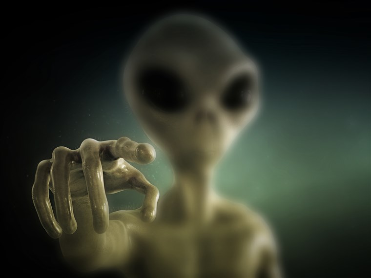 Típica representação de alien