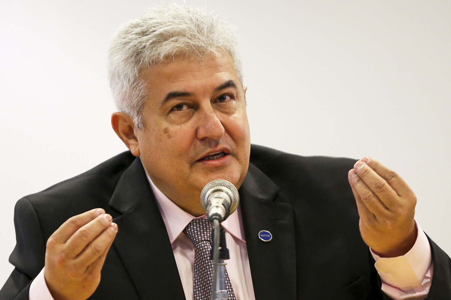 Ministério fica 'com a corda no pescoço' após corte, afirma Marcos Pontes - TecMundo