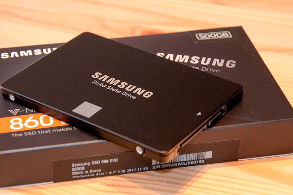 Imagem de: SSD de 500 GB da Samsung por R$ 470 na GearBest ou R$ 600 nas Americanas
