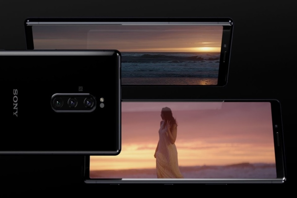 Imagem de: Sony deve lançar um Xperia dobrável e com 5G em 2020
