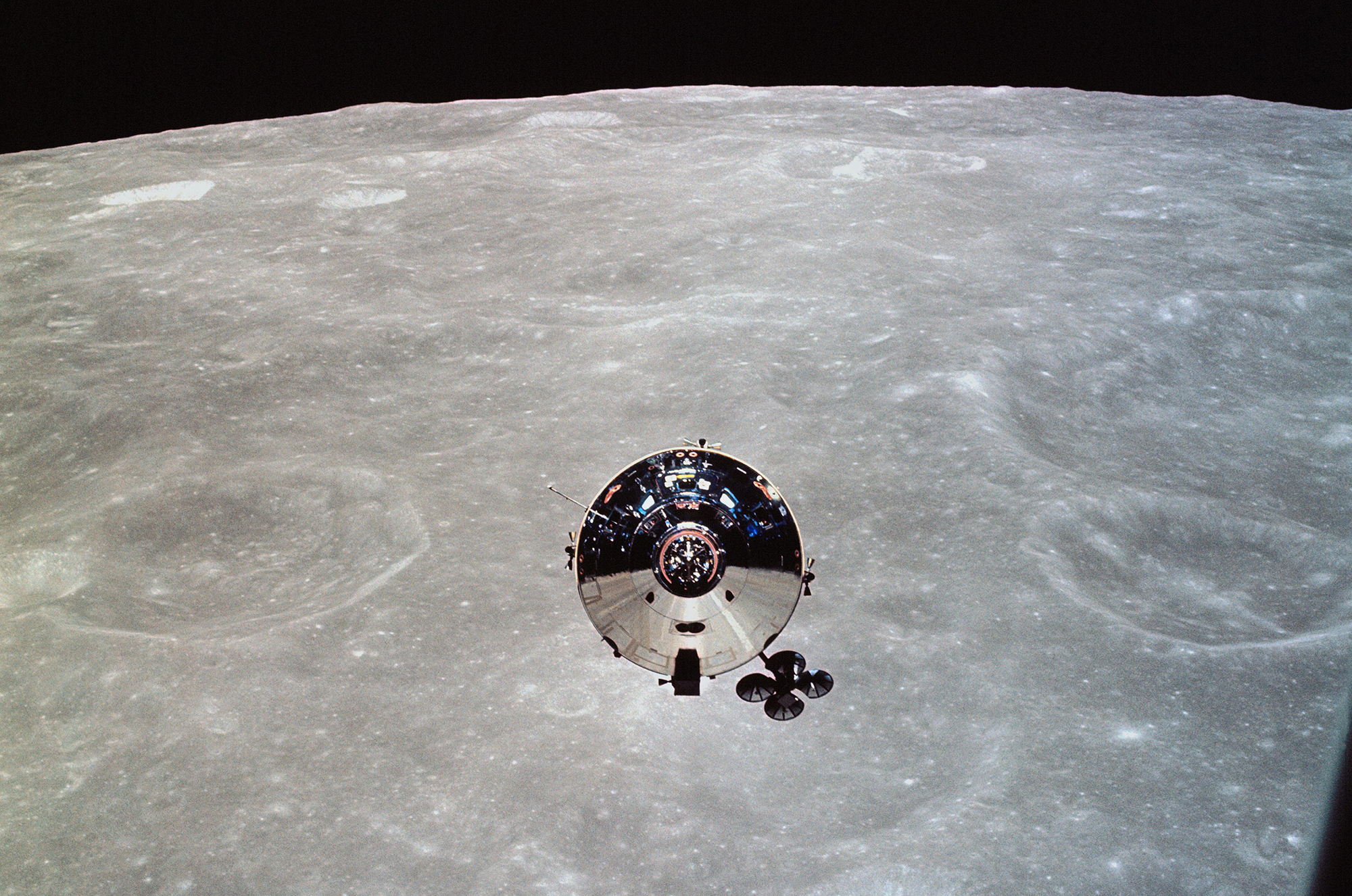 Módulo lunar perdido pela NASA é encontrado por astrônomos 50 anos depois