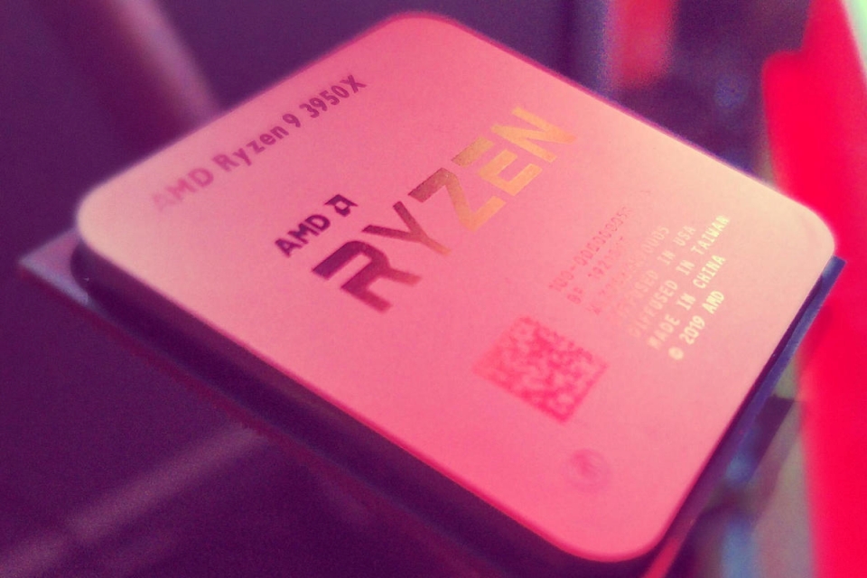 Imagem de: AMD Ryzen 9 3950X é a 1ª CPU doméstica com 16 núcleos e 32 threads do mundo