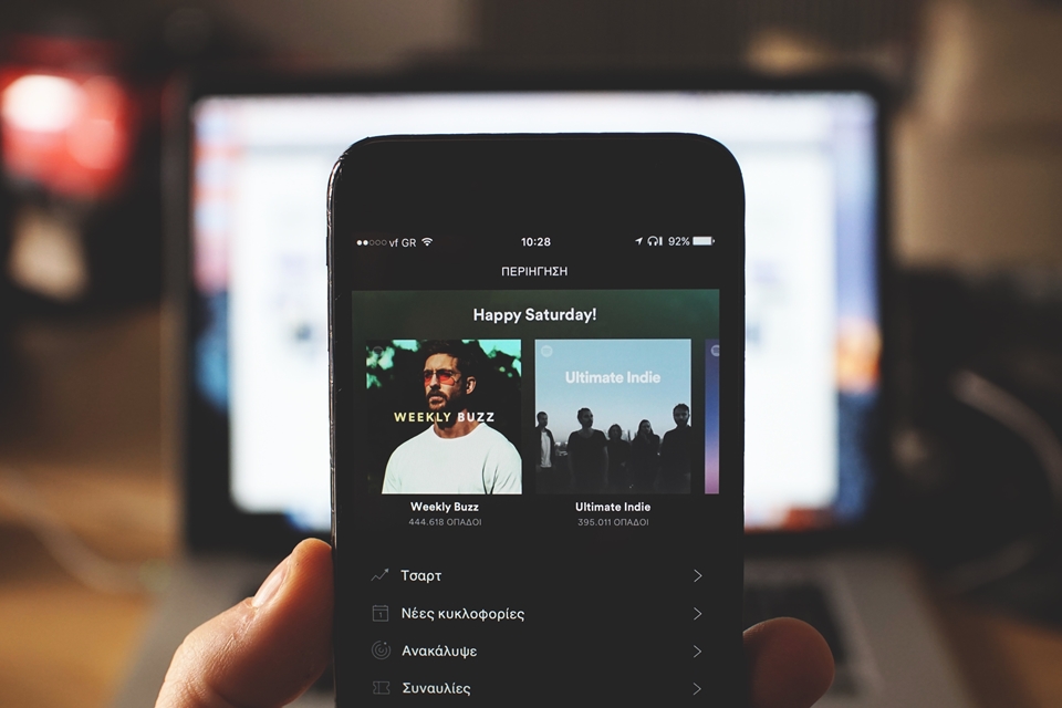Spotify agora direciona anúncios com base nos podcasts que você ouve