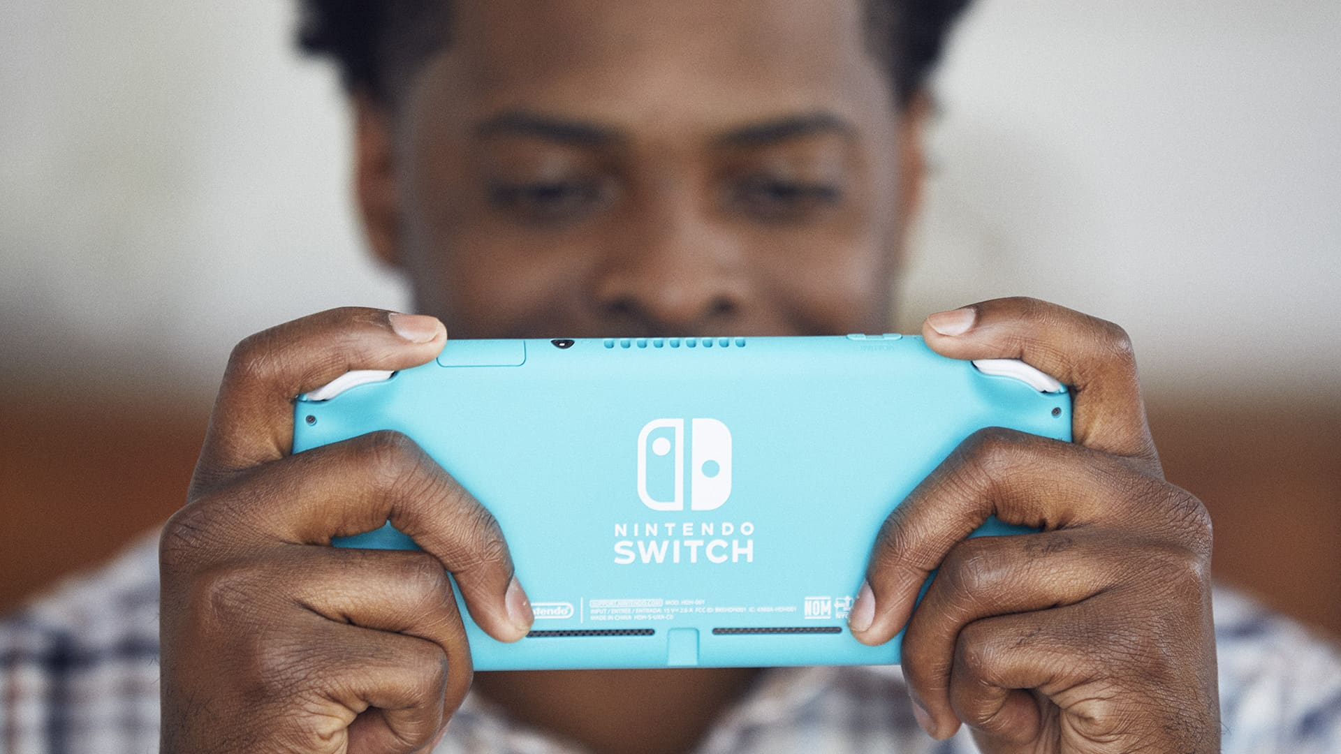 Nintendo Switch Lite é confirmado e chega às lojas em setembro
