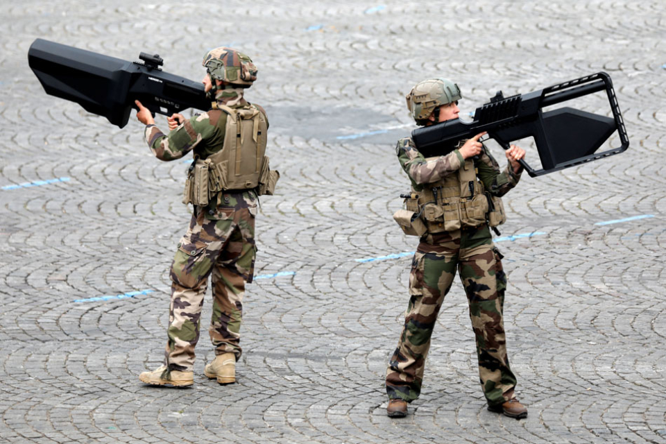 Exército francês contrata autores de ficção científica para prever ameaças
