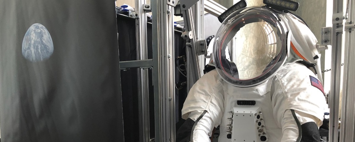Imagem de: Empresa mostra protótipo de traje que pode levar astronautas de novo à Lua