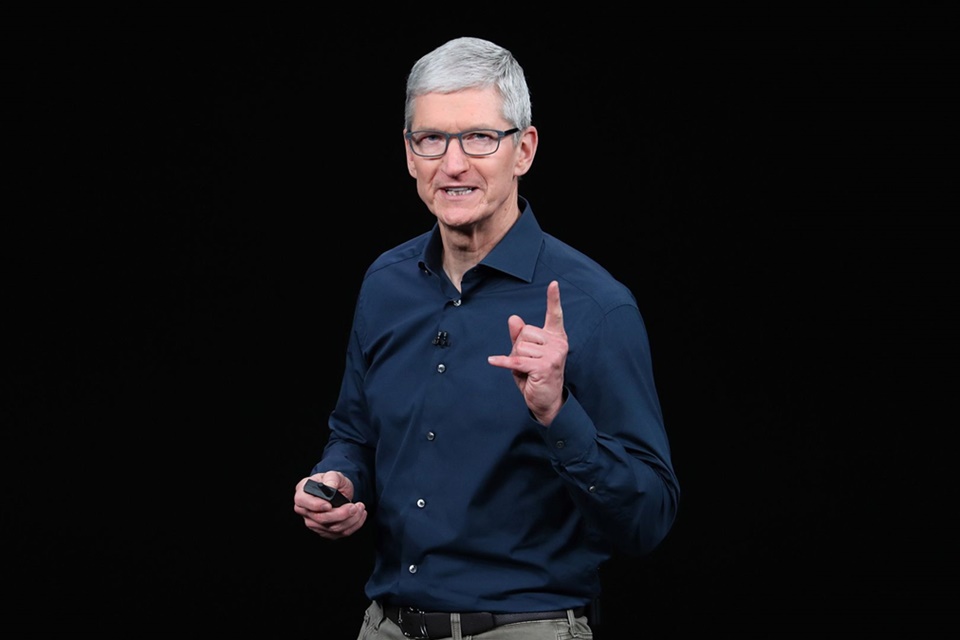 Imagem de: Tim Cook fala pela primeira vez sobre a aquisição da divisão da Intel
