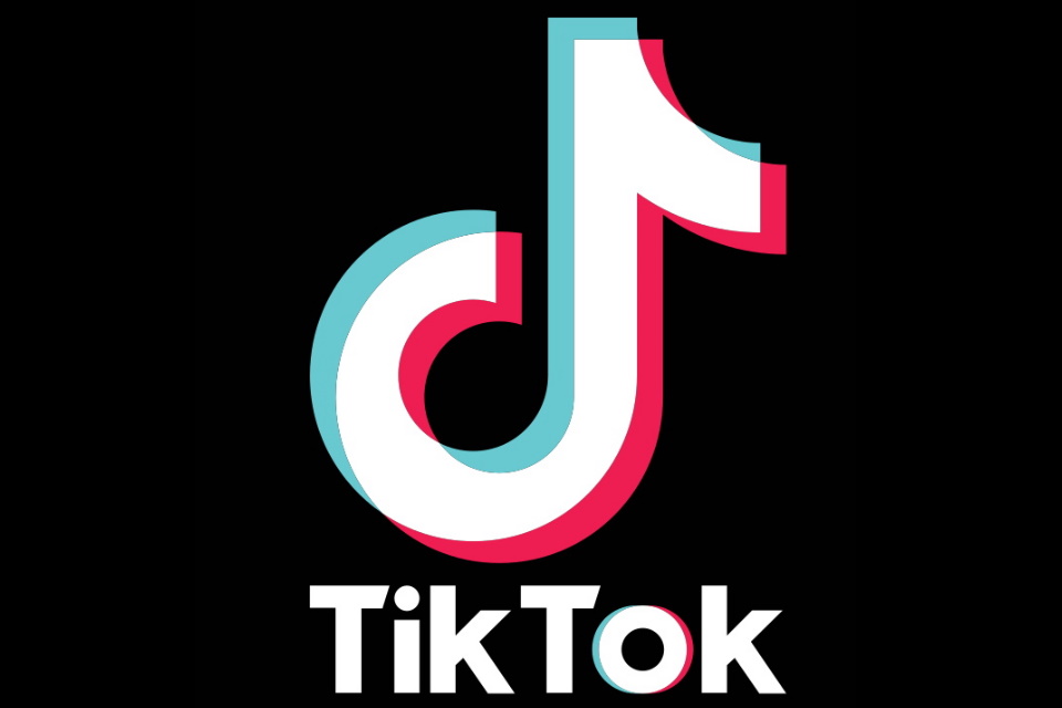 Agora é possível adicionar GIFs em vídeos e criar figurinhas com o TikTok