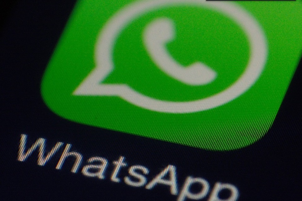 Facebook trabalha em filtro que captura suas mensagens privadas no WhatsApp