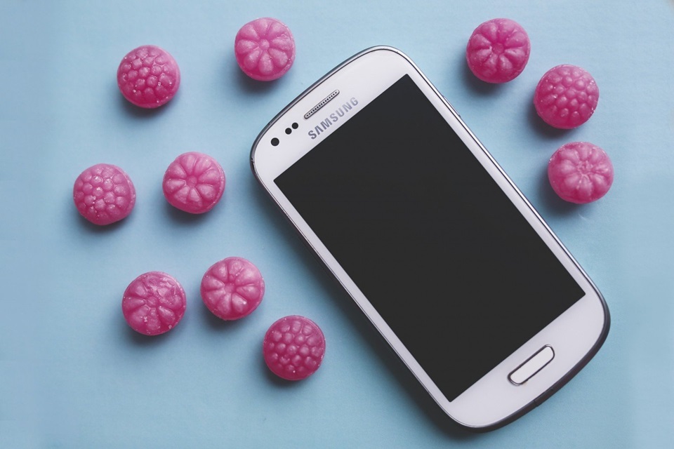 Samsung tem queda de 56% do lucro após baixa na venda de chips e celulares