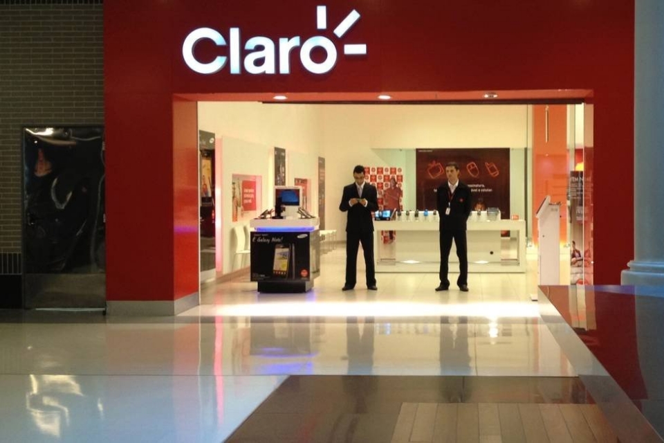 Claro indenizará em R$ 20 mil cliente que teve WhatsApp clonado