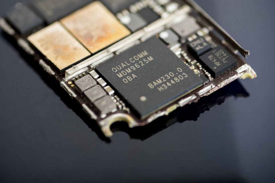 Brechas em chips Qualcomm deixam milhões de celulares Android vulneráveis