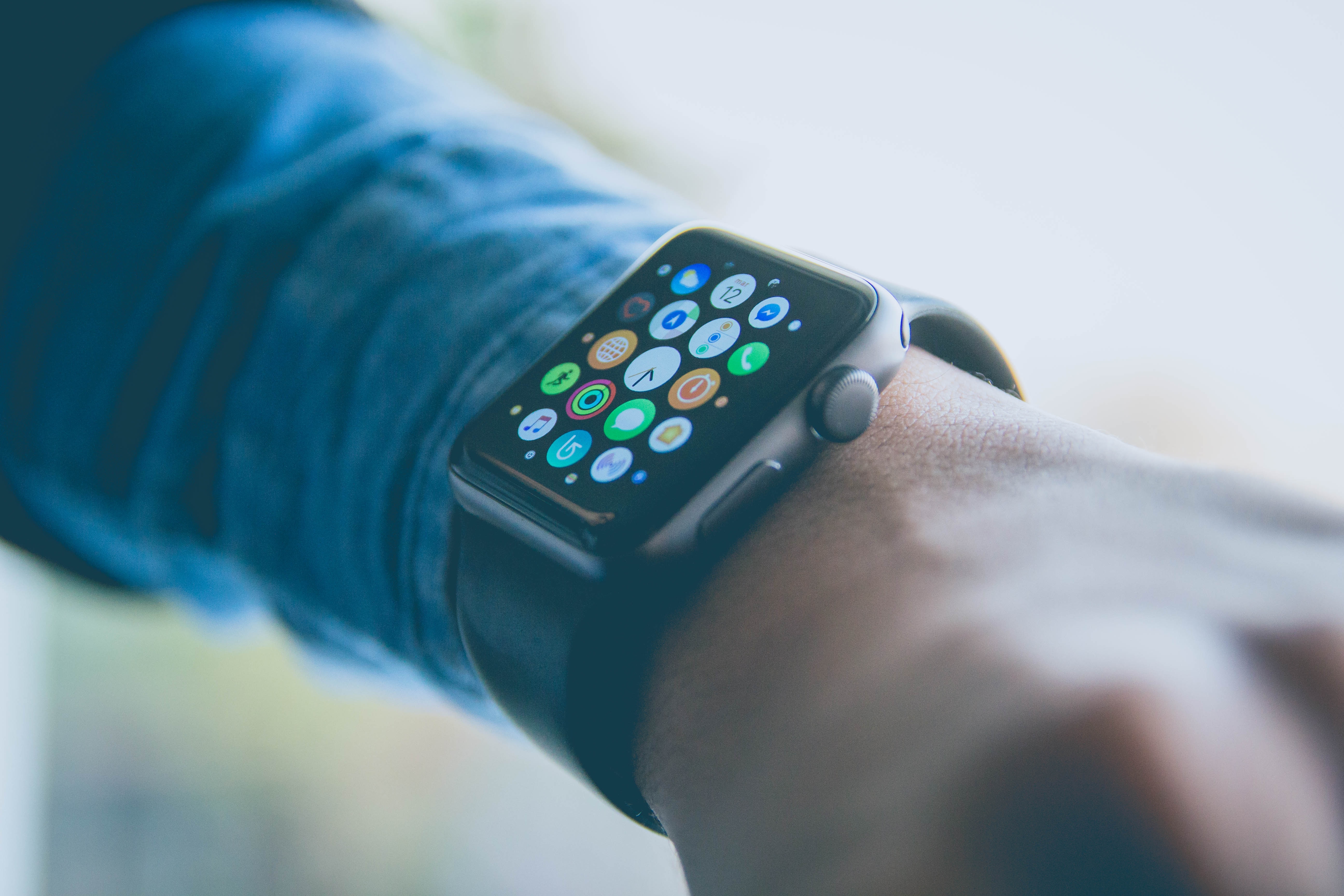 Apple Watch continua no topo do mercado global de smartwatches