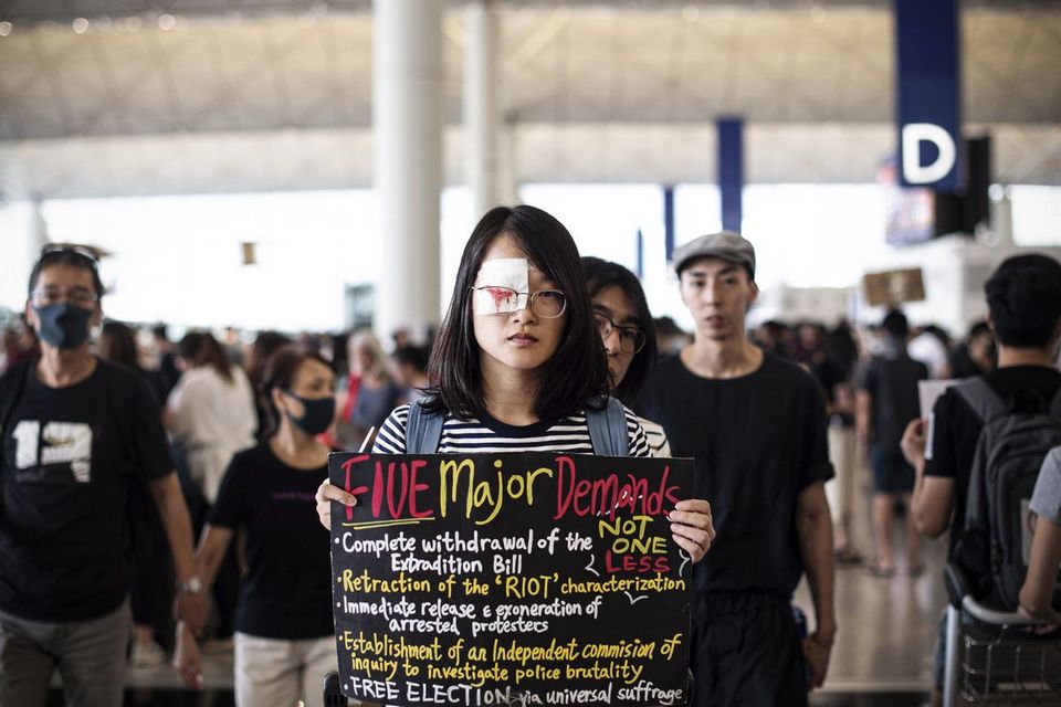 YouTube deleta 210 contas por notícias falsas sobre atos em Hong Kong
