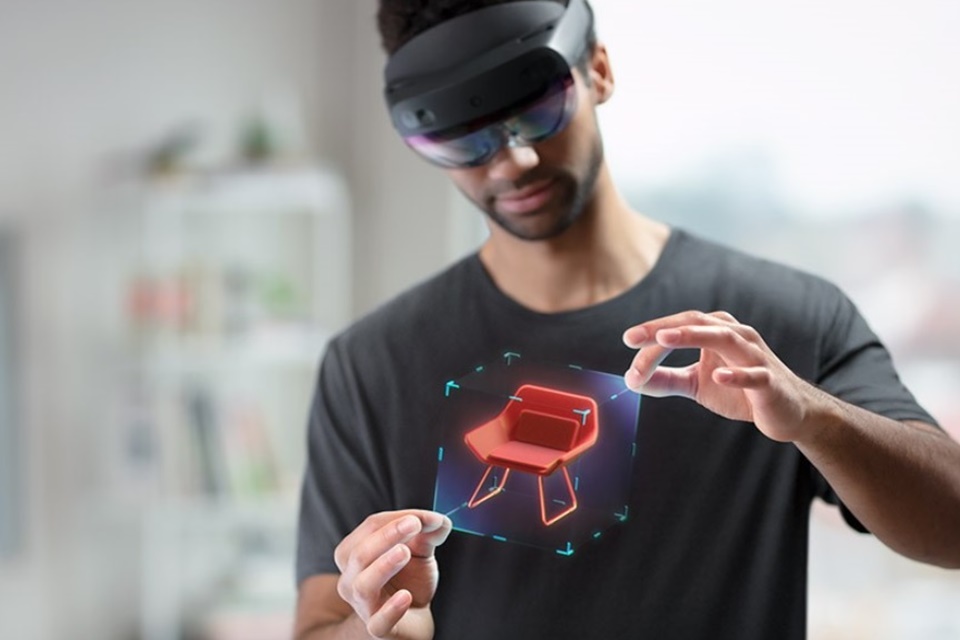 Vendas do Microsoft HoloLens 2 começam em setembro