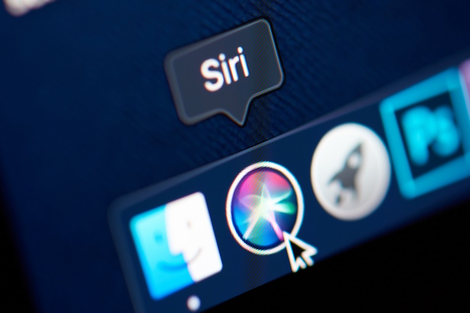 Imagem de: O que a Siri, IA da Apple, acha do amor, de Deus e da política