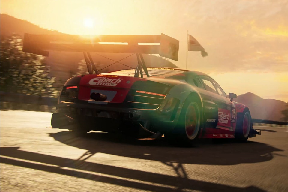 GRID recebe novo trailer ao som de novidades e pneus cantando