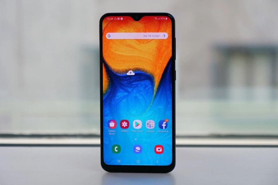 Samsung anuncia o Galaxy A20s com tela grande e câmera tripla