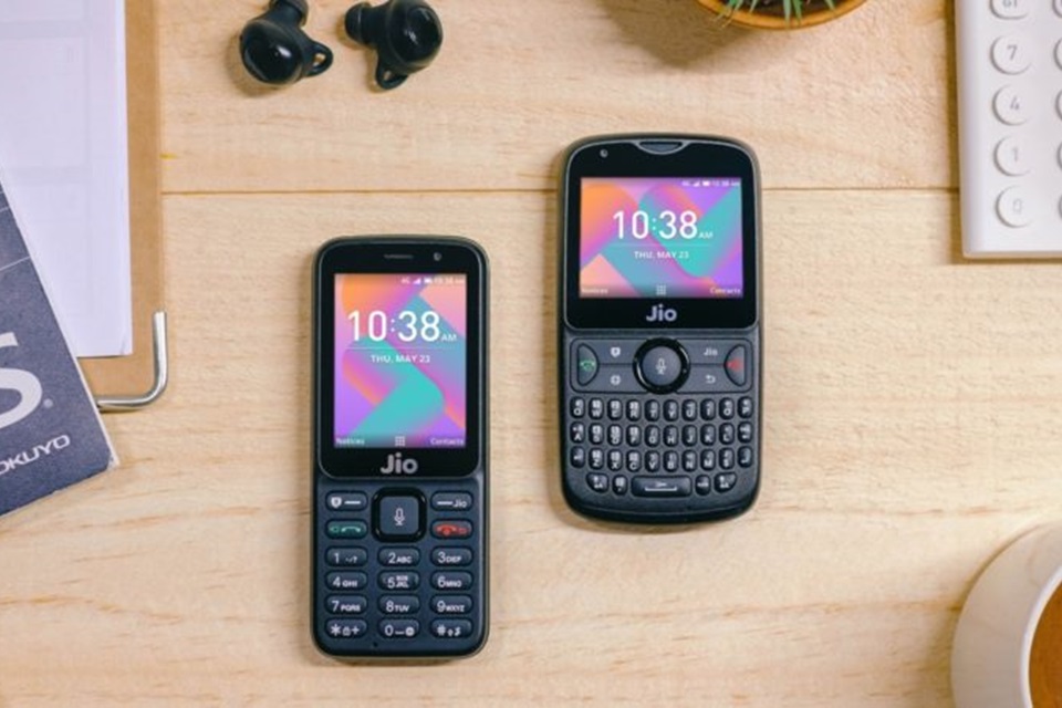 KaiOS faz venda de 'celulares básicos' disparar no Brasil