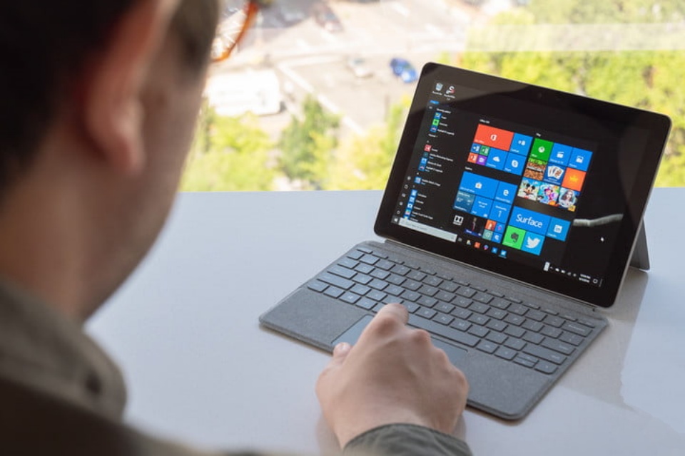 Surface Pro 7 pode ser lançado em 2 versões, sugere vazamento