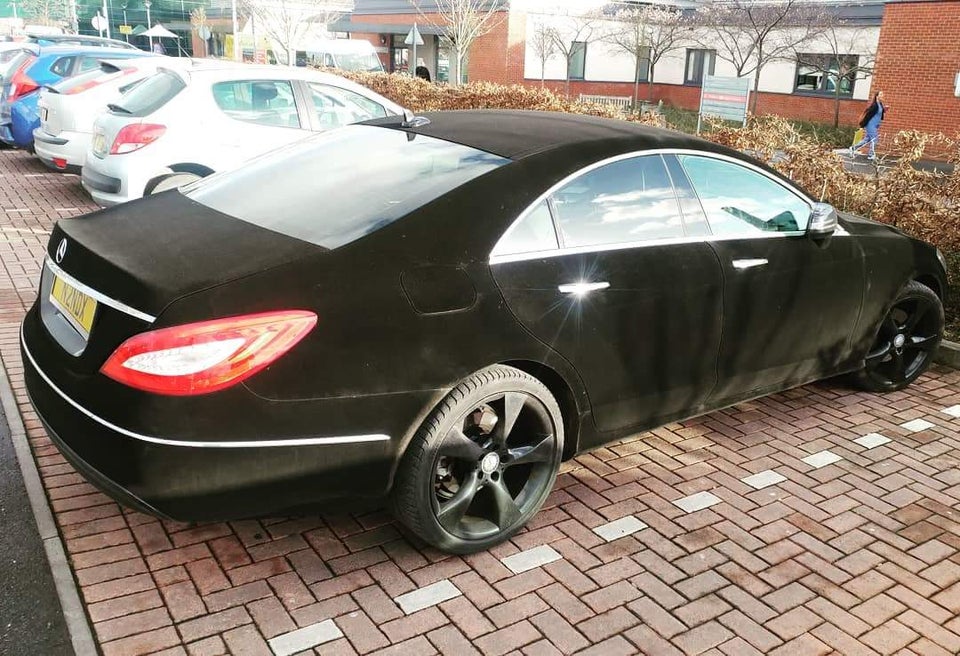 carro de veludo