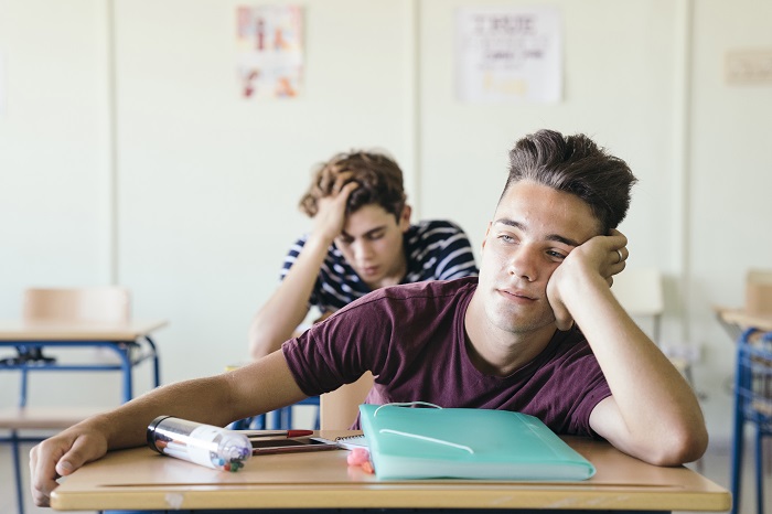 alunos entediados