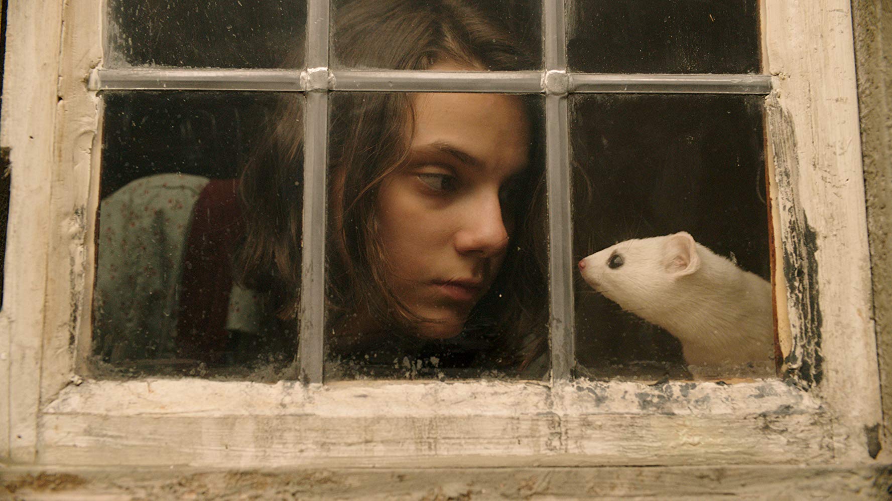 Dafne Keen em 'His Dark Materials' (Fonte: IMDb/reprodução)