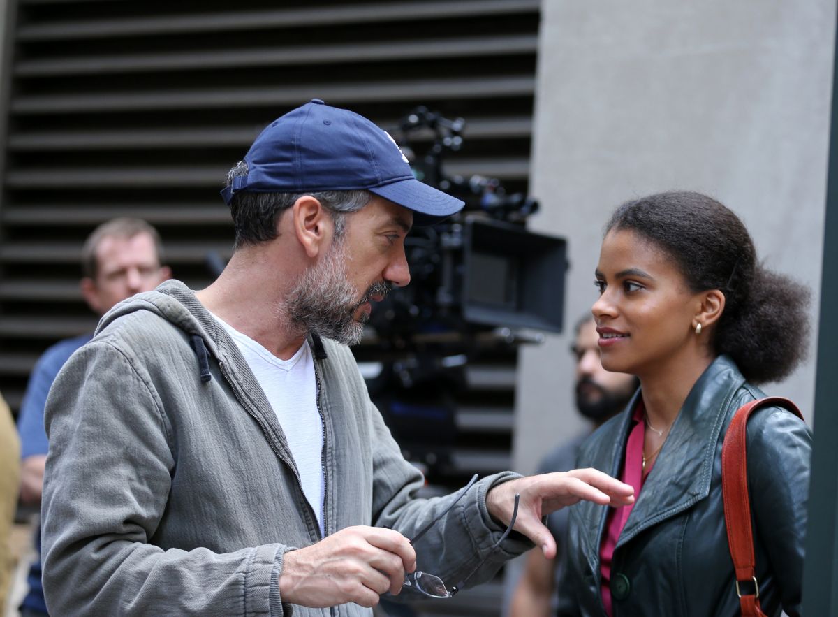 Todd Phillips e Zazie Beetz nos bastidores de 'Coringa' (Fonte: IMDb/Reprodução)
