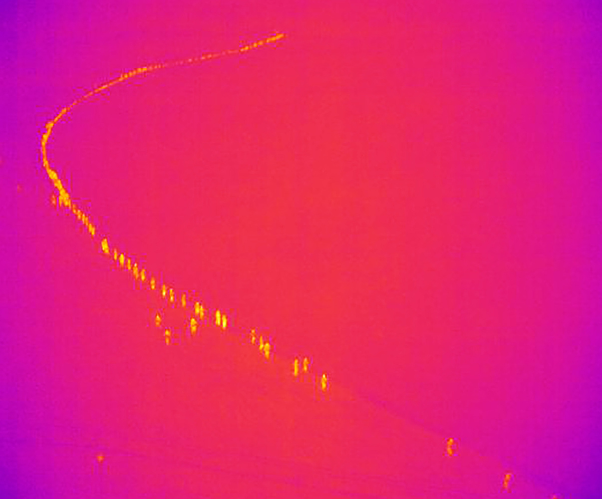 https://petapixel.com/2019/10/22/photographer-uses-drone-and-thermal-camera-to-find-missing-6-year-old/