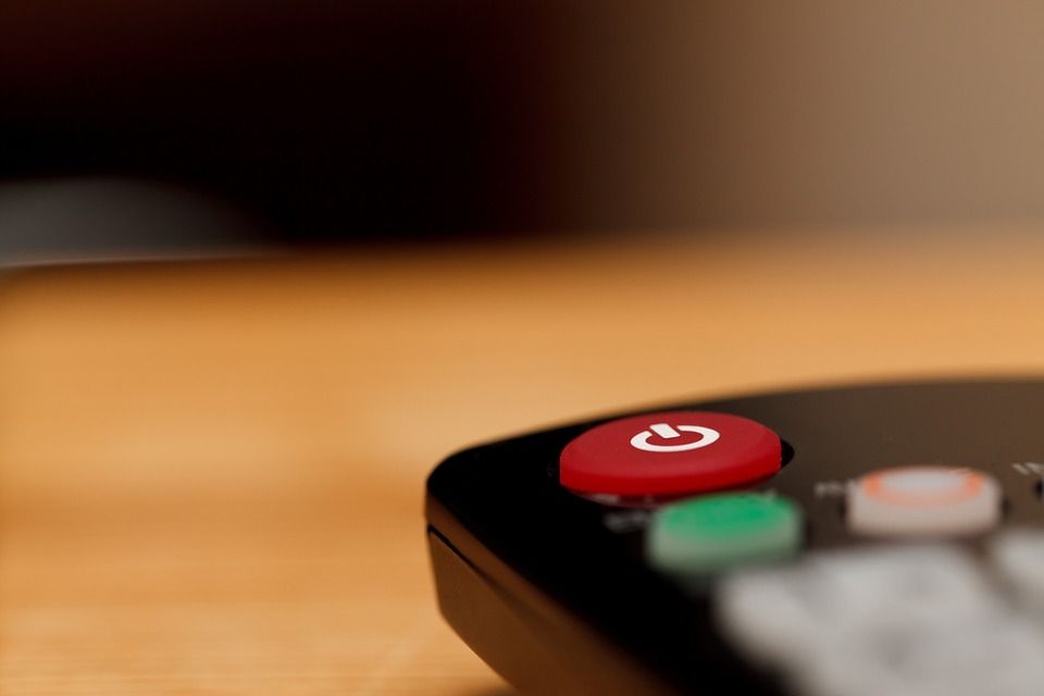 Netflix explica por que deixará de funcionar em TVs antigas