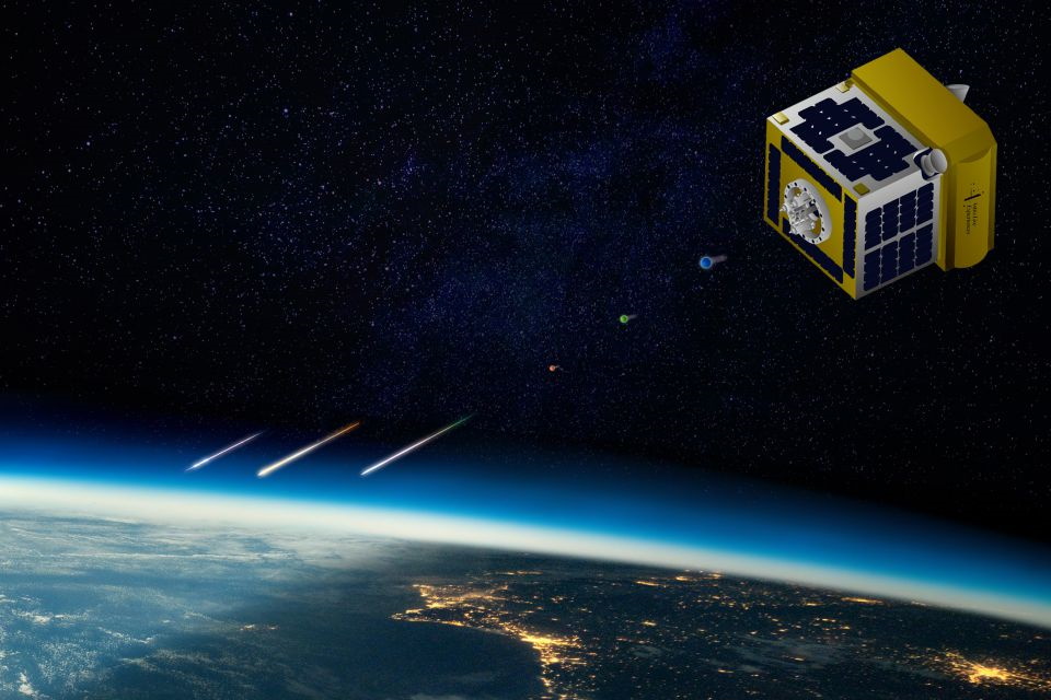 Satélite que criará chuva de meteoros artificiais será lançado em breve