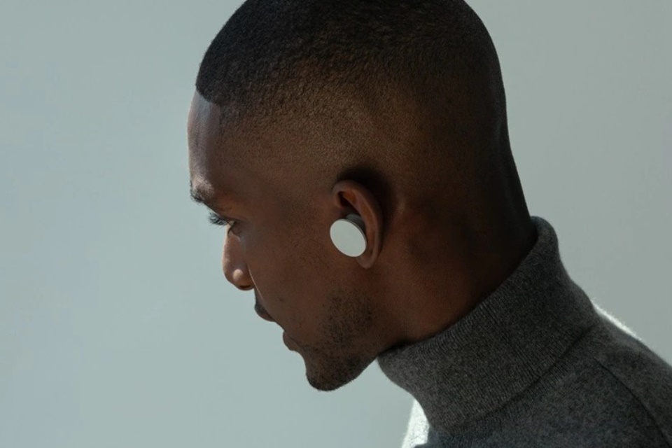 Microsoft adia chegada de fones sem fio Surface Earbuds para 2020
