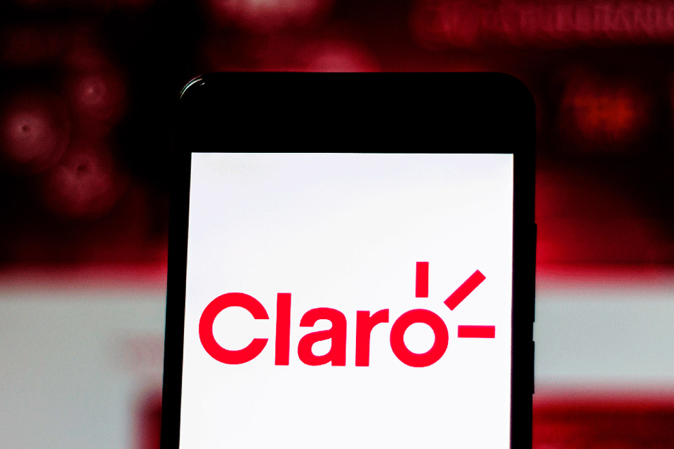 Claro agora oferece crédito pessoal para clientes Pós e Controle