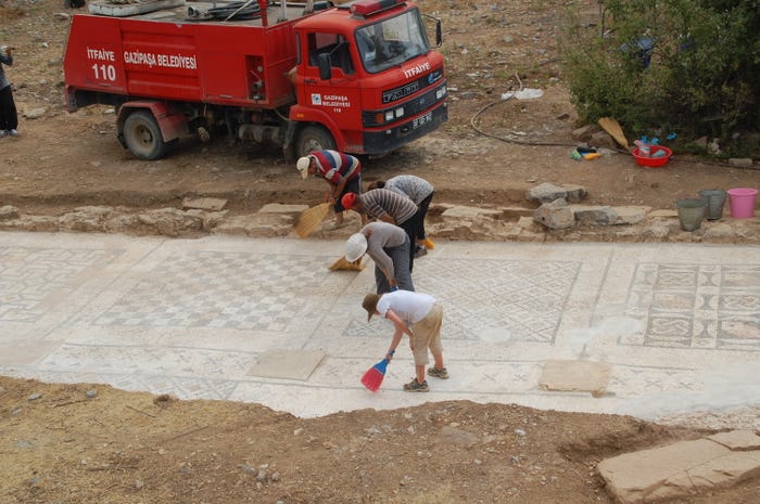 https://www.businessinsider.com/roman-mosaic-southern-turkey-2012-9